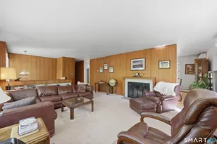 190 Red Fox Rd, Stamford, CT 06903 - Photo 14