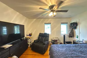 325 W Rutland Rd, Milford, CT 06461 - Photo 14