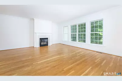 9 Ashton Circle, Simsbury, CT 06070 - Photo 6