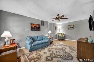 365 Mather St, Hamden, CT 06514 - Photo 16