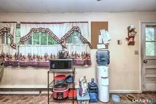 14 Horseshoe Dr, Waterbury, CT 06706 - Photo 16
