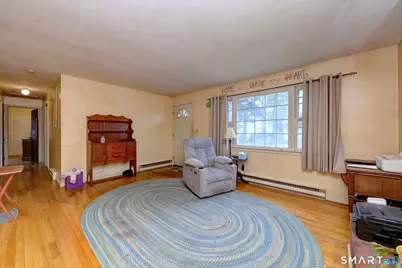 14 Horseshoe Drive, Waterbury, CT 06706 - Photo 8