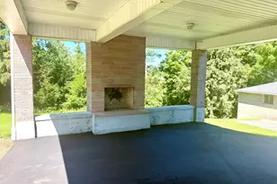 40 Church St, Seymour, CT 06483 - Photo 12