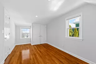 36 Ocean Dr E, Stamford, CT 06902 - Photo 14