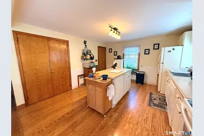 142 Lois Street, Torrington, CT 06790 - Photo 20