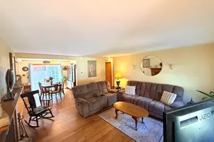 142 Lois St, Torrington, CT 06790 - Photo 10