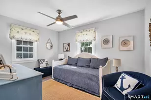 76 S Edgewood Rd, East Lyme, CT 06357 - Photo 6