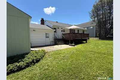 26 Maple Street, Trumbull, CT 06611 - Photo 6