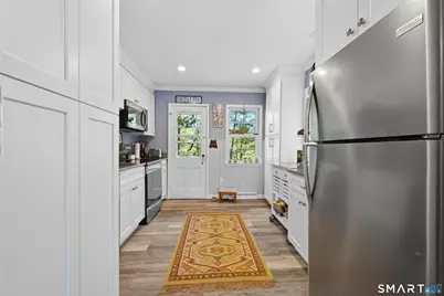 34 Carol Street, Danbury, CT 06810 - Photo 16