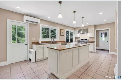 66 Great Ring Road, Newtown, CT 06482 - Photo 12