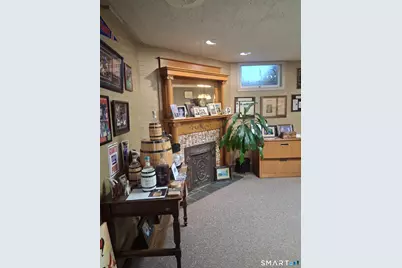 475 Whitney Avenue, New Haven, CT 06511 - Photo 16
