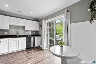 39 Maple Tree Ave, Stamford, CT 06906 - Photo 8