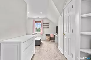 39 Maple Tree Ave, Stamford, CT 06906 - Photo 24