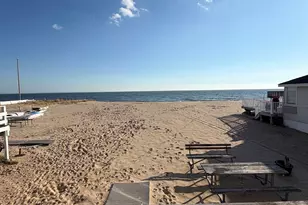 37 Seaside Ln, Old Lyme, CT 06371 - Photo 4
