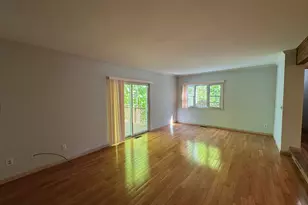 223 Deer Run, Shelton, CT 06484 - Photo 16