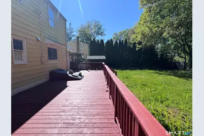33 Thomas Street, Windsor Locks, CT 06096 - Photo 30