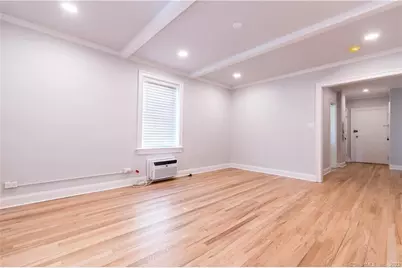 140 Woodside Green #2B, Stamford, CT 06905 - Photo 4