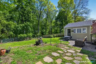 41 Barrett St, Hamden, CT 06517 - Photo 26