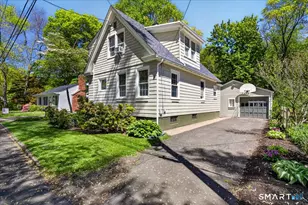41 Barrett St, Hamden, CT 06517 - Photo 24