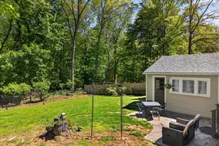 41 Barrett St, Hamden, CT 06517 - Photo 30
