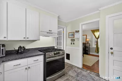 41 Barrett Street, Hamden, CT 06517 - Photo 12