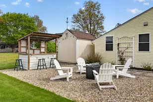 21 Riverside Dr, Clinton, CT 06413 - Photo 32