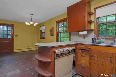1044 Jerome Avenue, Bristol, CT 06010 - Photo 18