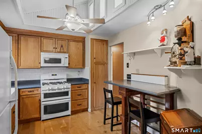 14 Old Black Point Road, East Lyme, CT 06357 - Photo 10
