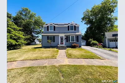 11 Wayland Court, Milford, CT 06460 - Photo 2