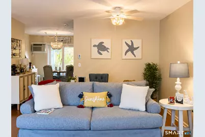 18 Founders Village #18, Clinton, CT 06413 - Photo 8
