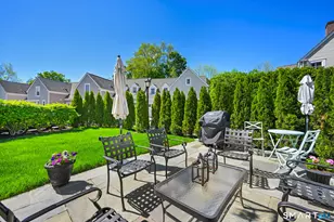 77 Havemeyer Ln, Stamford, CT 06902 - Photo 10