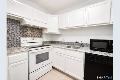 914 High Path Road #914, Windsor, CT 06095 - Photo 4
