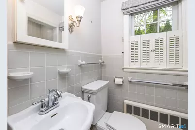 393 Main Street, Wethersfield, CT 06109 - Photo 14