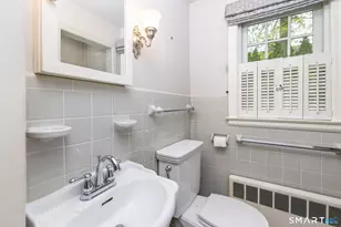 393 Main St, Wethersfield, CT 06109 - Photo 14