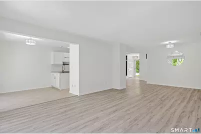 6 Caroline Farms Road #4, Greenwich, CT 06807 - Photo 8