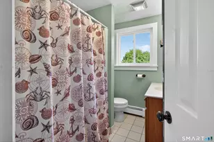 68 Ivy St, Branford, CT 06405 - Photo 12