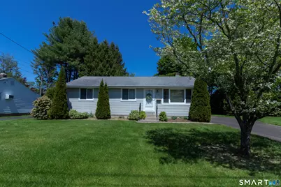 52 Overhill Drive, Berlin, CT 06037 - Photo 2