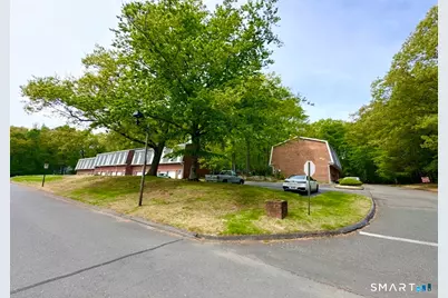 313 Dunfey Lane #313, Windsor, CT 06095 - Photo 4