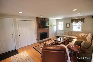 30 Valley View Dr, South Windsor, CT 06074 - Photo 8