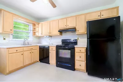 30 Tamanny Trail, Danbury, CT 06811 - Photo 6