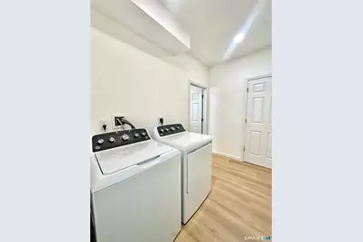 216 Minerva Street #1st floor, Derby, CT 06418 - Photo 10