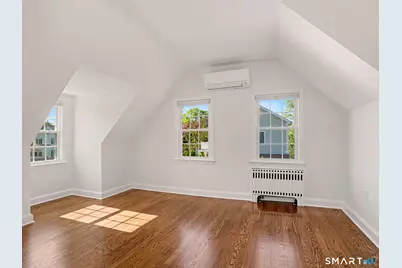 40 Woodbury Avenue, Stamford, CT 06907 - Photo 22