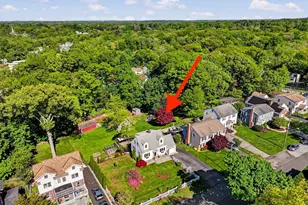 40 Woodbury Ave, Stamford, CT 06907 - Photo 4