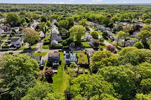 40 Woodbury Ave, Stamford, CT 06907 - Photo 36
