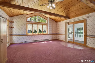 12 Oak Hill Drive, East Haven, CT 06513 - Photo 16