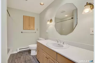 12 Oak Hill Drive, East Haven, CT 06513 - Photo 18