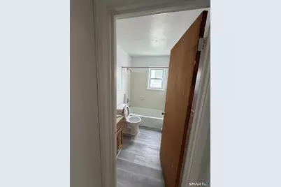 2240 East Main Street #1D, Bridgeport, CT 06610 - Photo 8