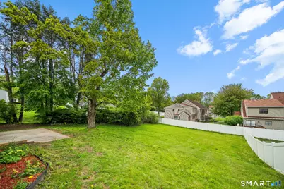 7 Cannon Street, Windsor Locks, CT 06096 - Photo 34