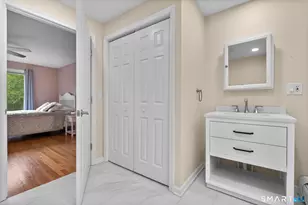 832 Quarter Mile Rd, Orange, CT 06477 - Photo 12