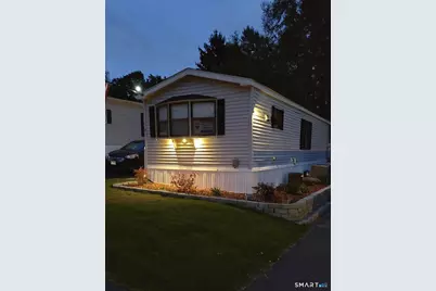 7 Woodland Park, Shelton, CT 06484 - Photo 4